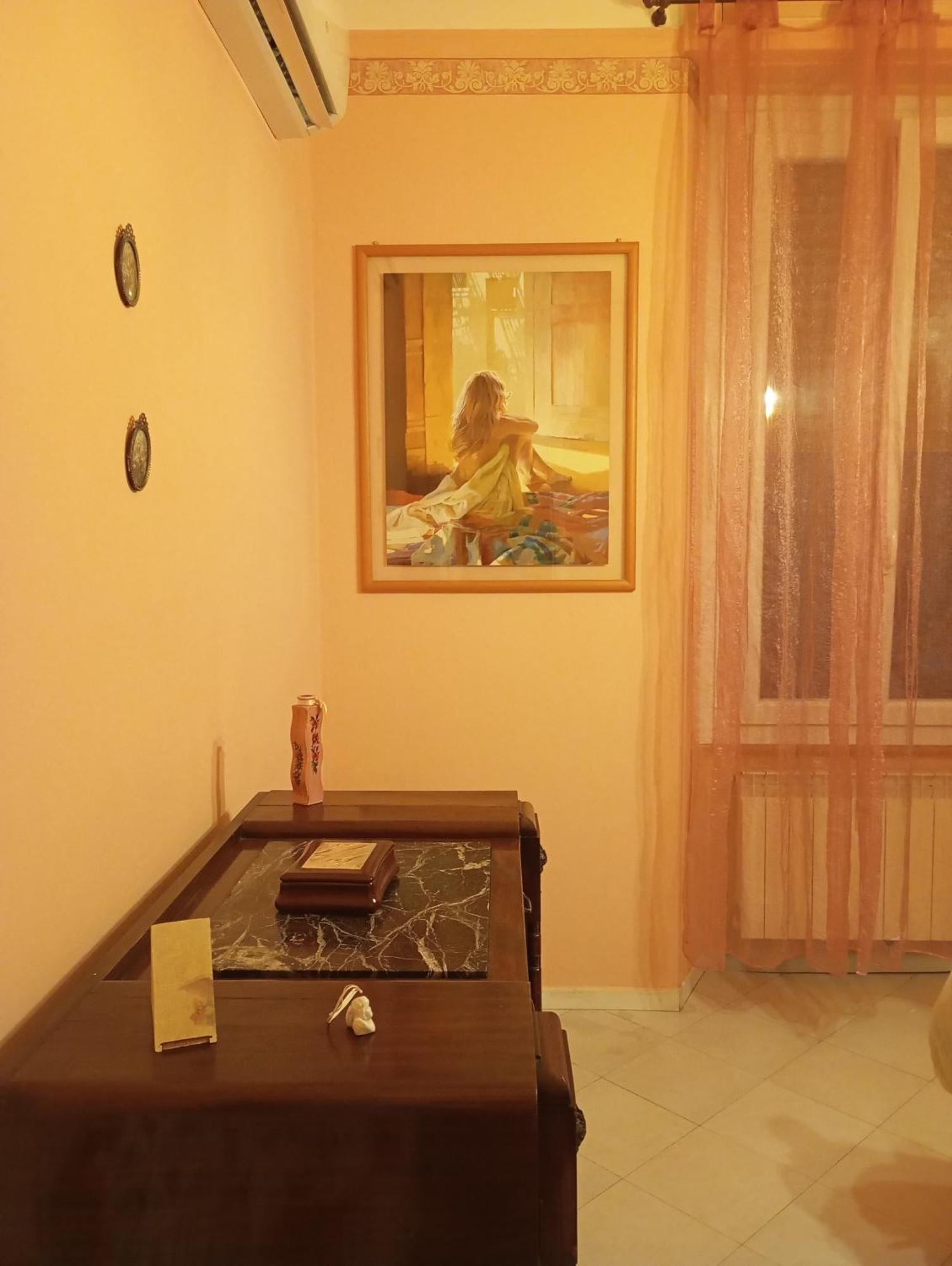 Flores Home, Vintage Charm Near Center & Navigli *