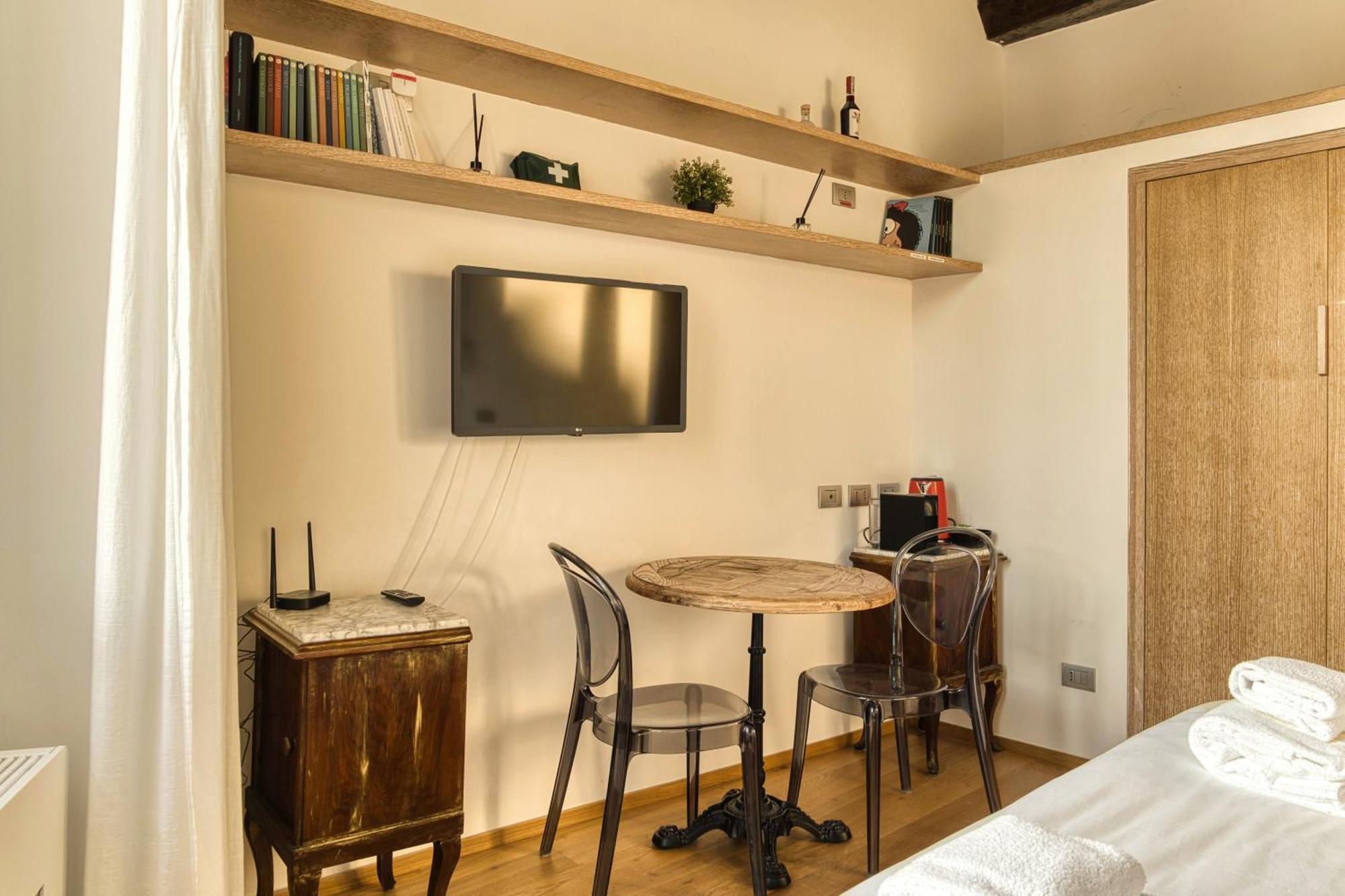 Just Urban - Stylish Penthouse - Corso Ticinese * Milan