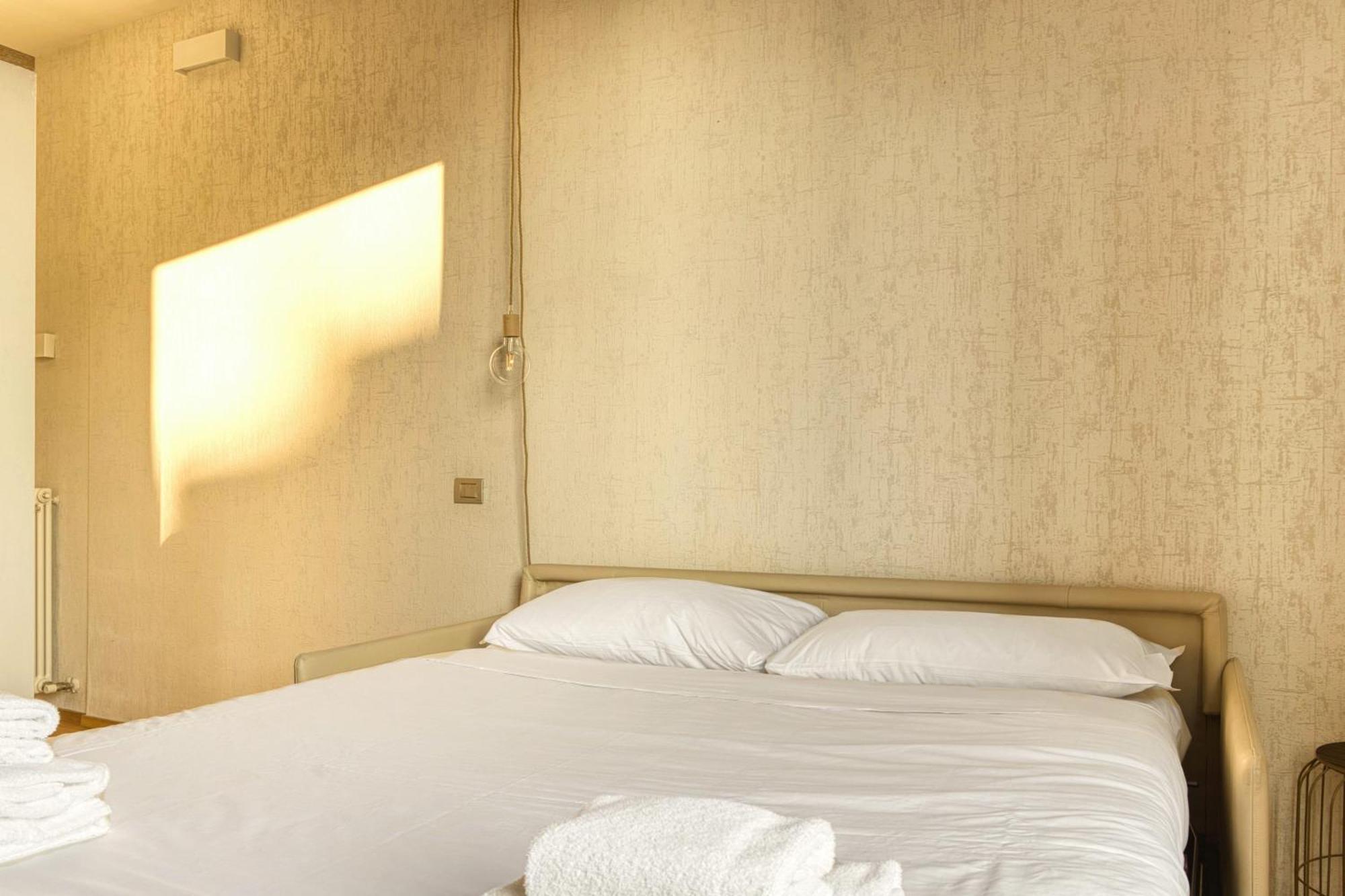 Just Urban - Stylish Penthouse - Corso Ticinese * Milan