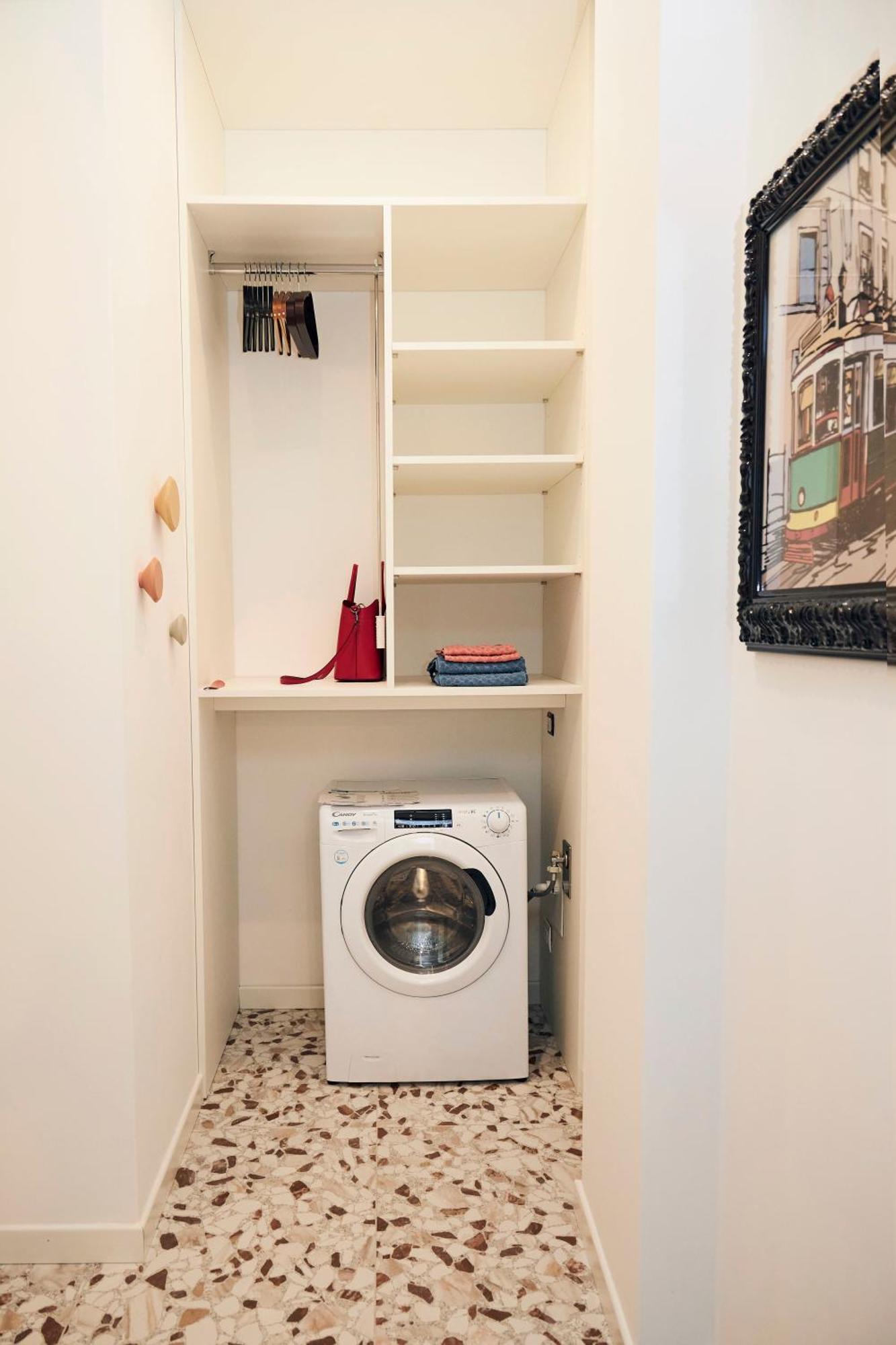 Appartamento Urban Flats Sanzio 20 - Vicino A Duomo, Stadio E Fiera *