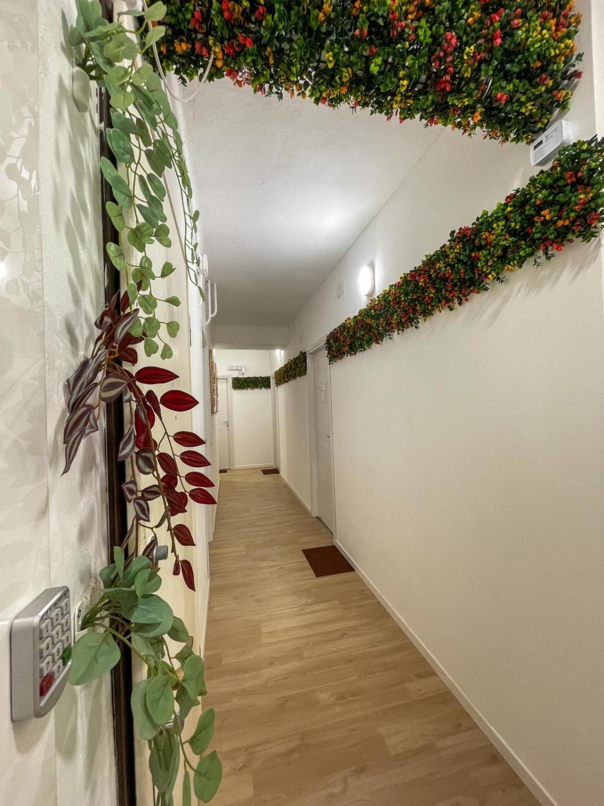 Homestay In Town - In Life Near San Siro Stadium *