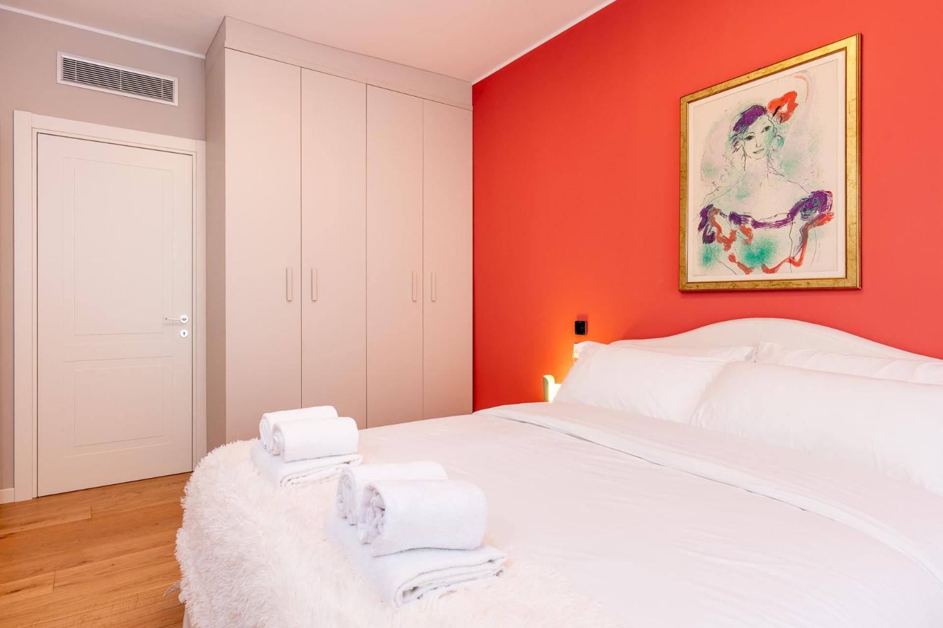 Apartment Luxurious & Spacious Flats In Duomo