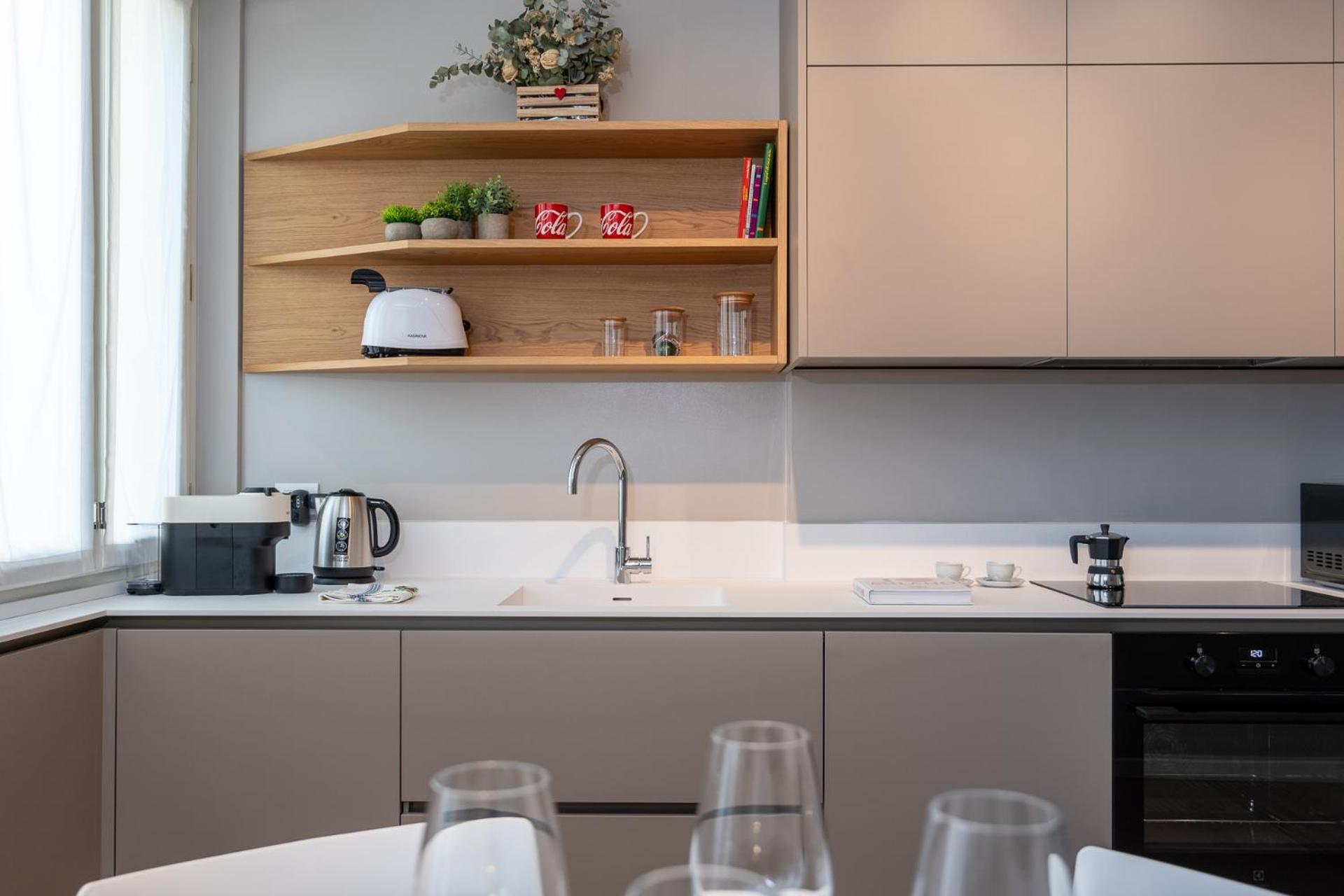 Apartment Luxurious & Spacious Flats In Duomo Milan