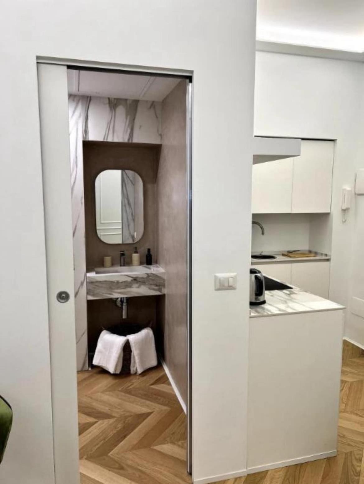 Isolabella Appartamento Milano
