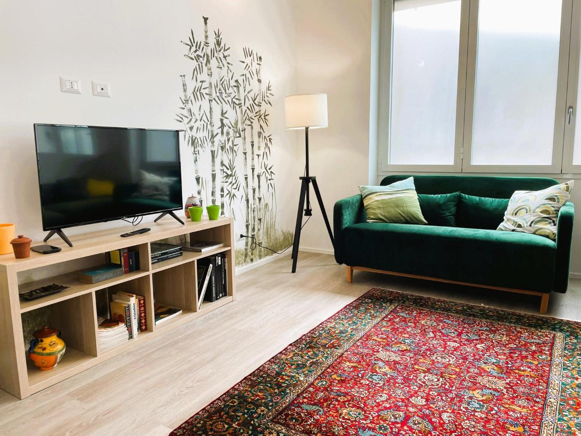Apartment Elegante In Tricolore