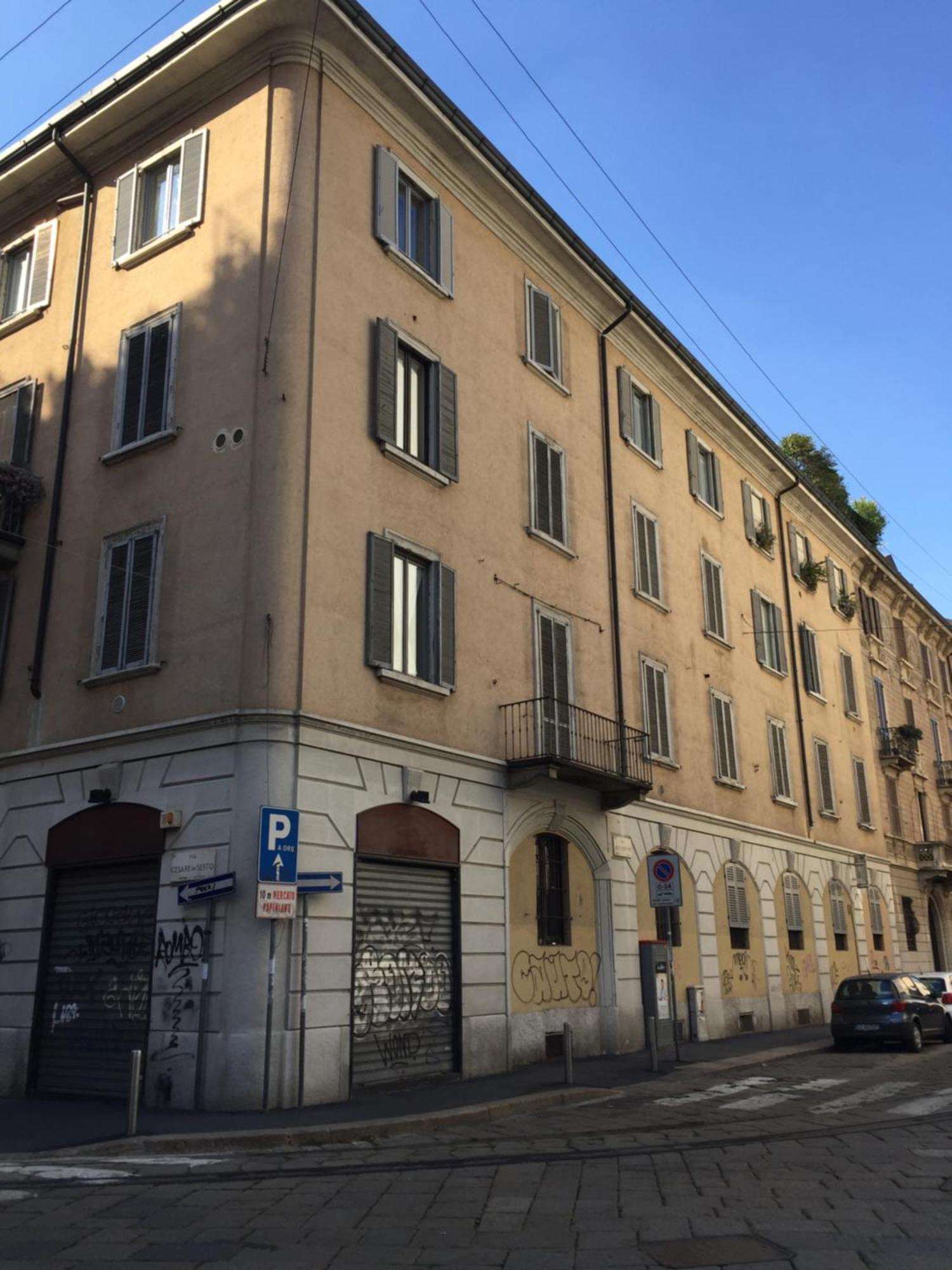 Apartment Casa Di Ringhiera Milanese Milan
