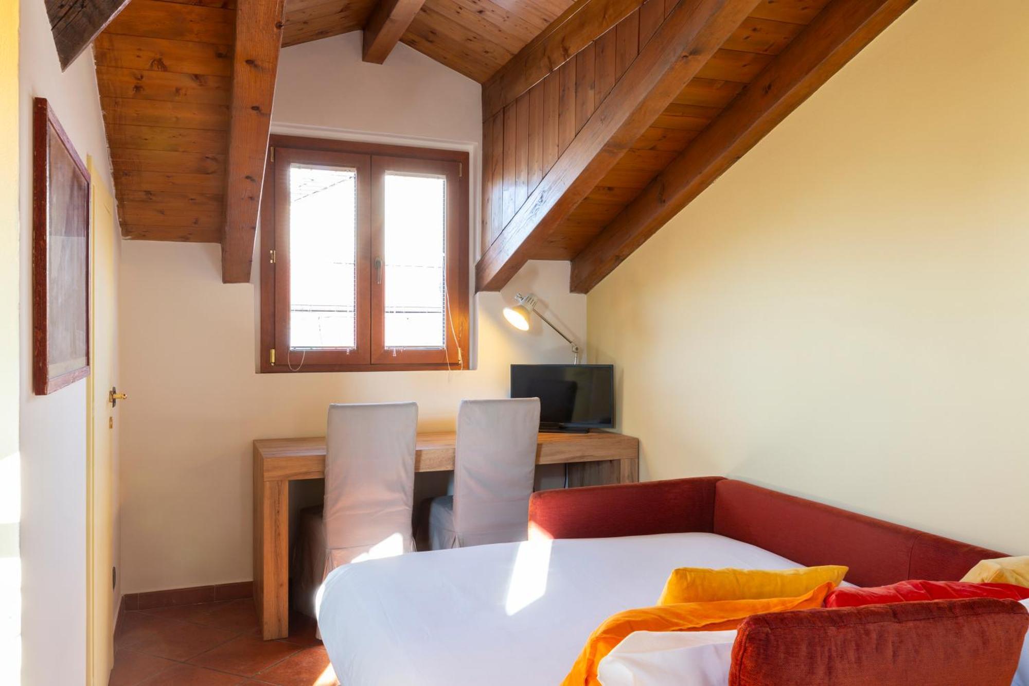 Mansarde Belvedere Duomo Apartment