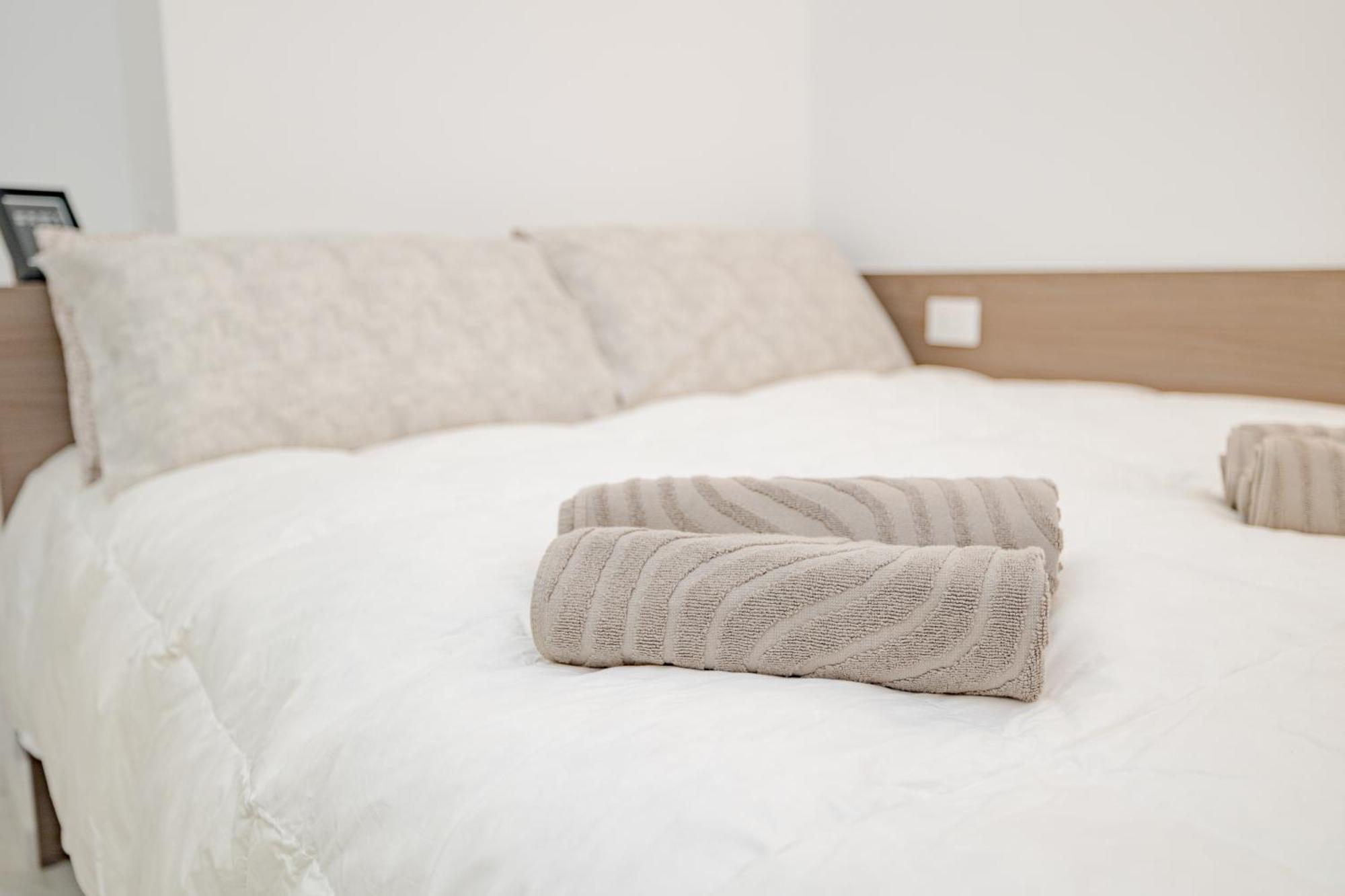 Apartment 2co4 - Duomo - Modern - Milan