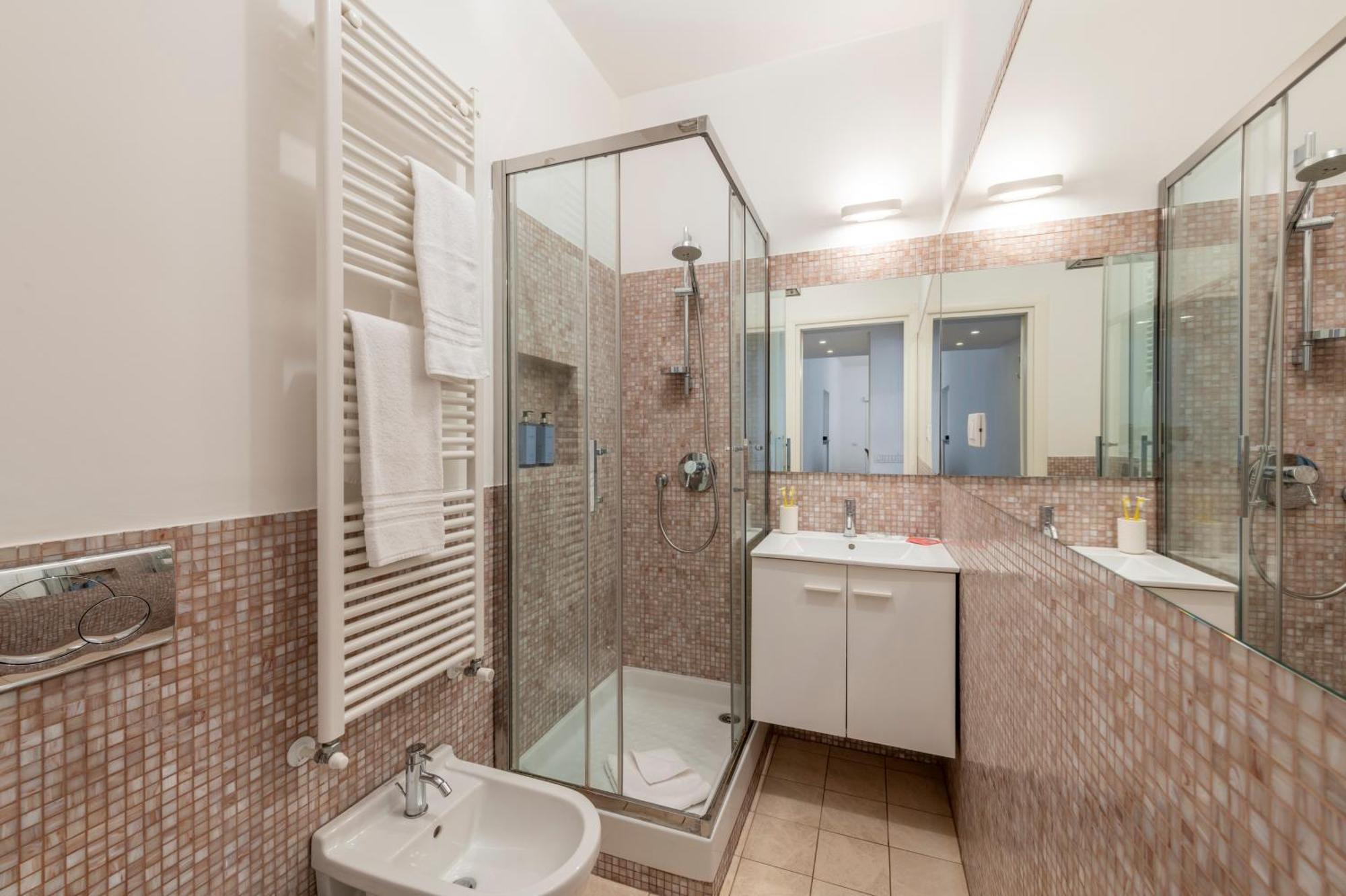 Apartment Royal - Centro Cadorna