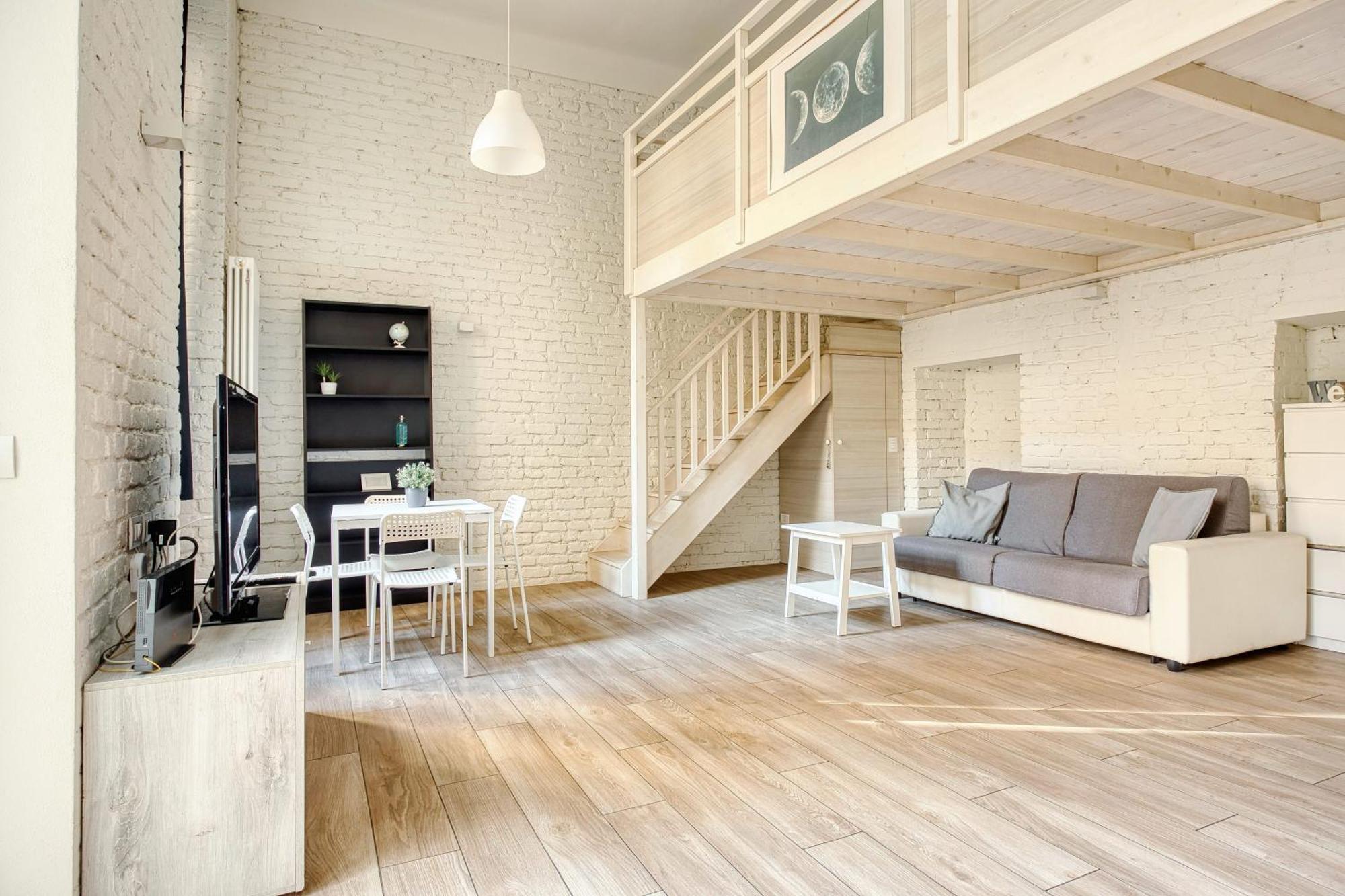 Modern Loft Near Bosco Verticale Apartment