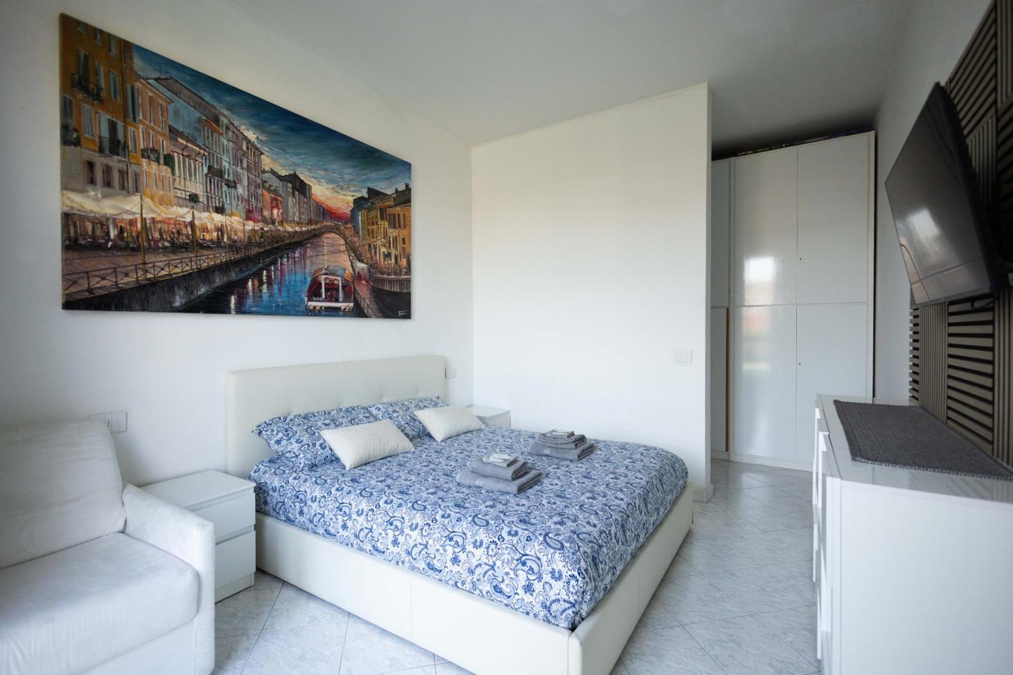 Spazioso Con Terrazzo Navigli , Bocconi Apartment *