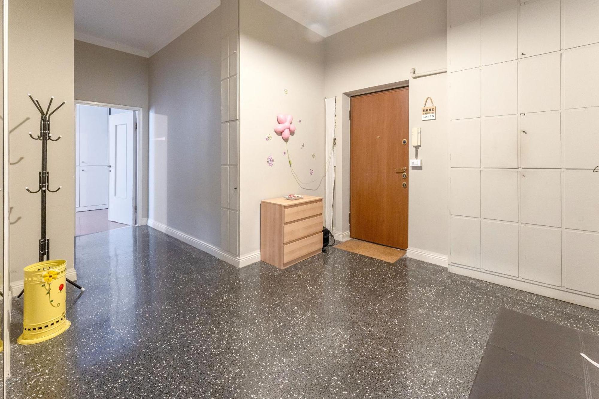 Apartment In Isola Garibaldi *