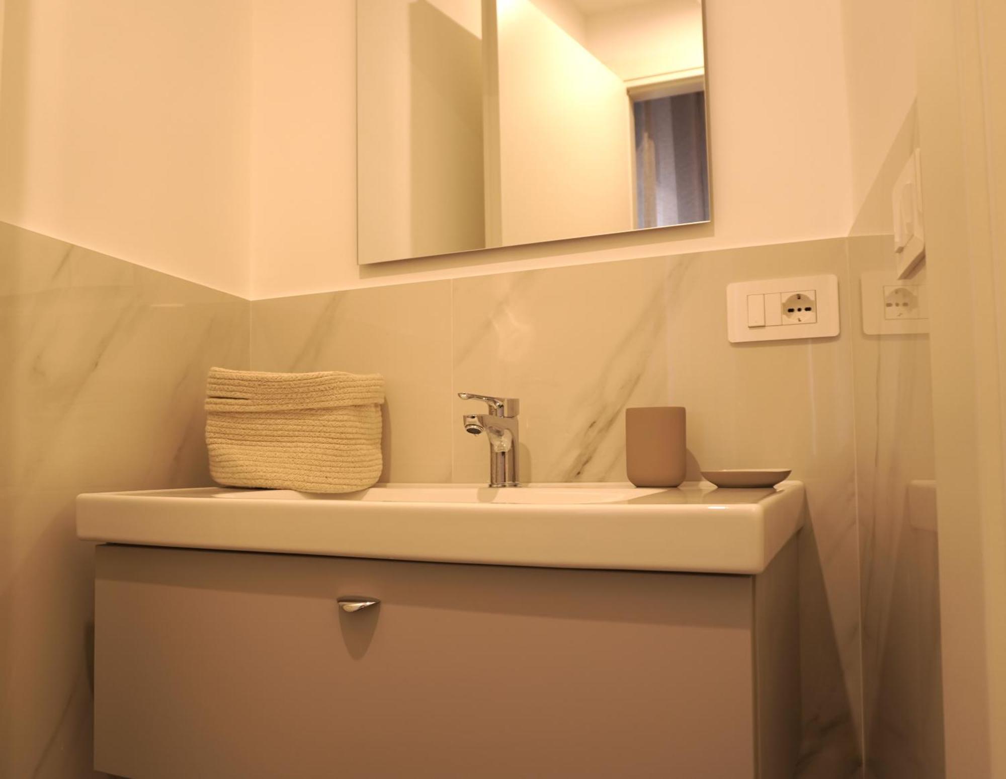 Apartment Sonnino Portello - At Your Place