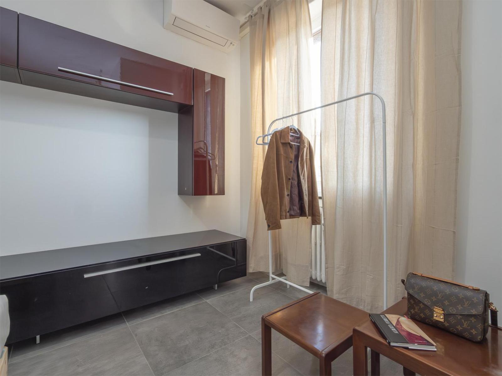 Apartment Modern 3 Bedroom With Balcony Steps From San Siro By Rentopolis *
