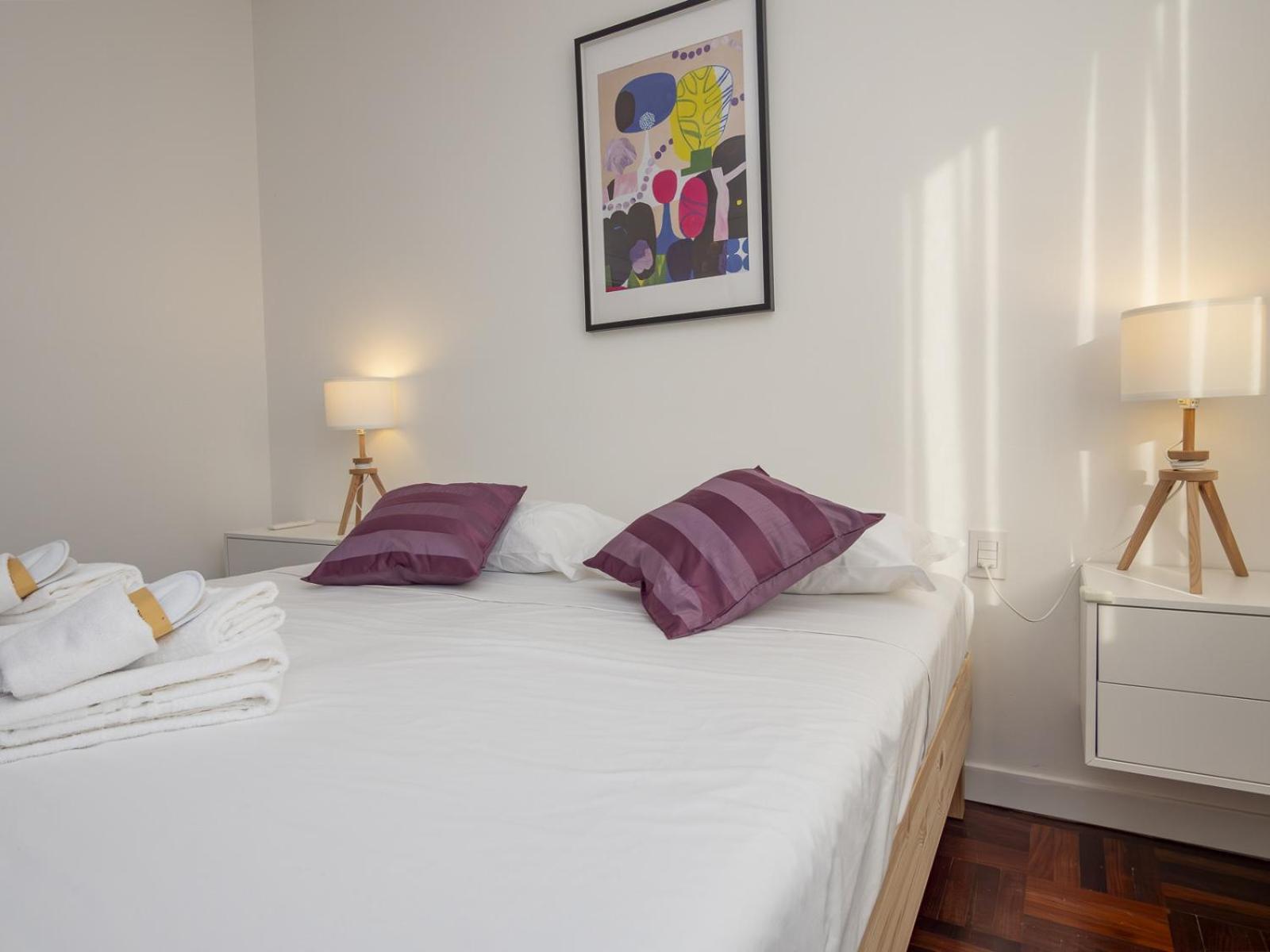 Modern 3 Bedroom With Balcony Steps From San Siro By Rentopolis Apartment