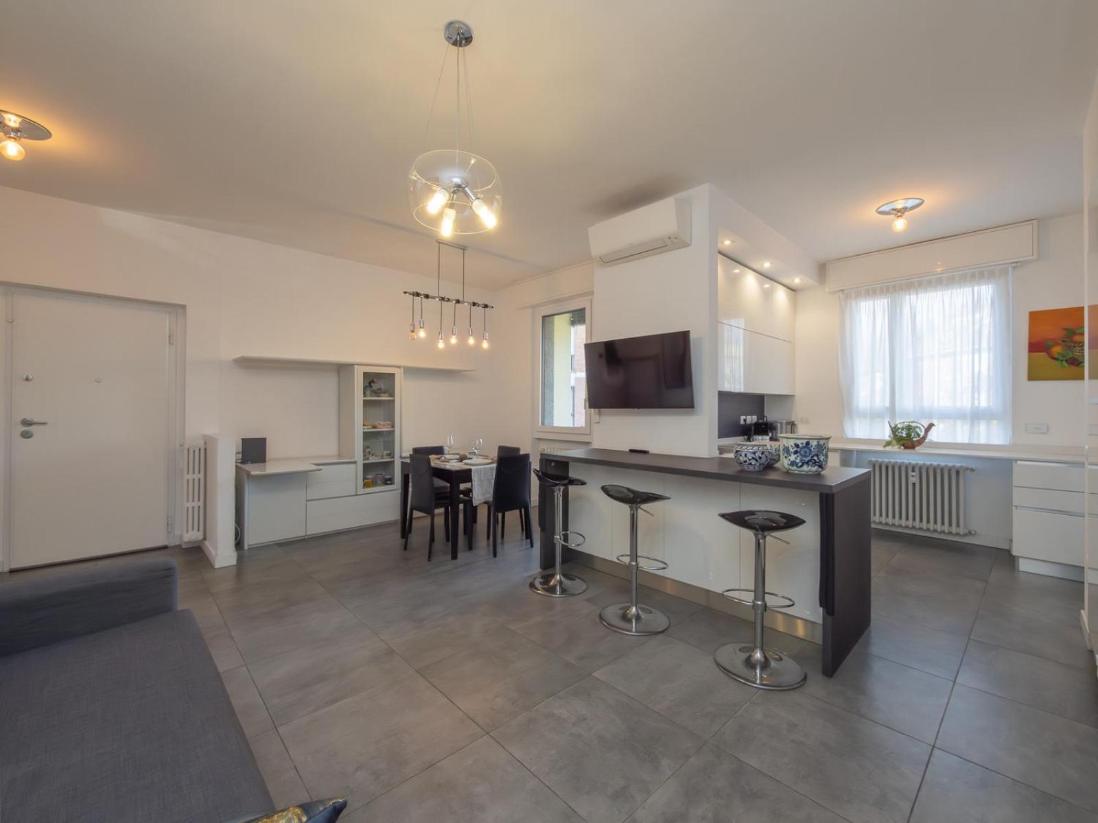 Apartment Modern 3 Bedroom With Balcony Steps From San Siro By Rentopolis *