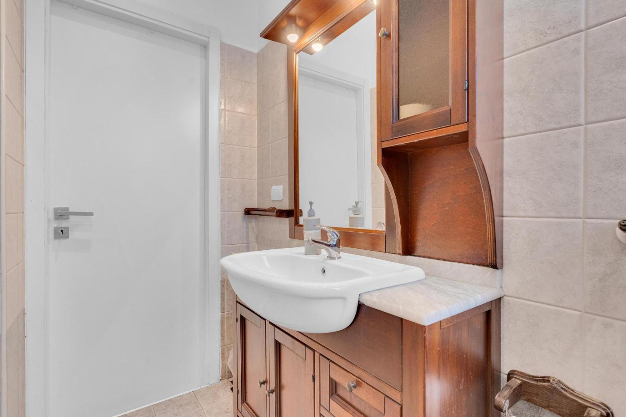 Fute182 -bicocca- Easy House * Milan