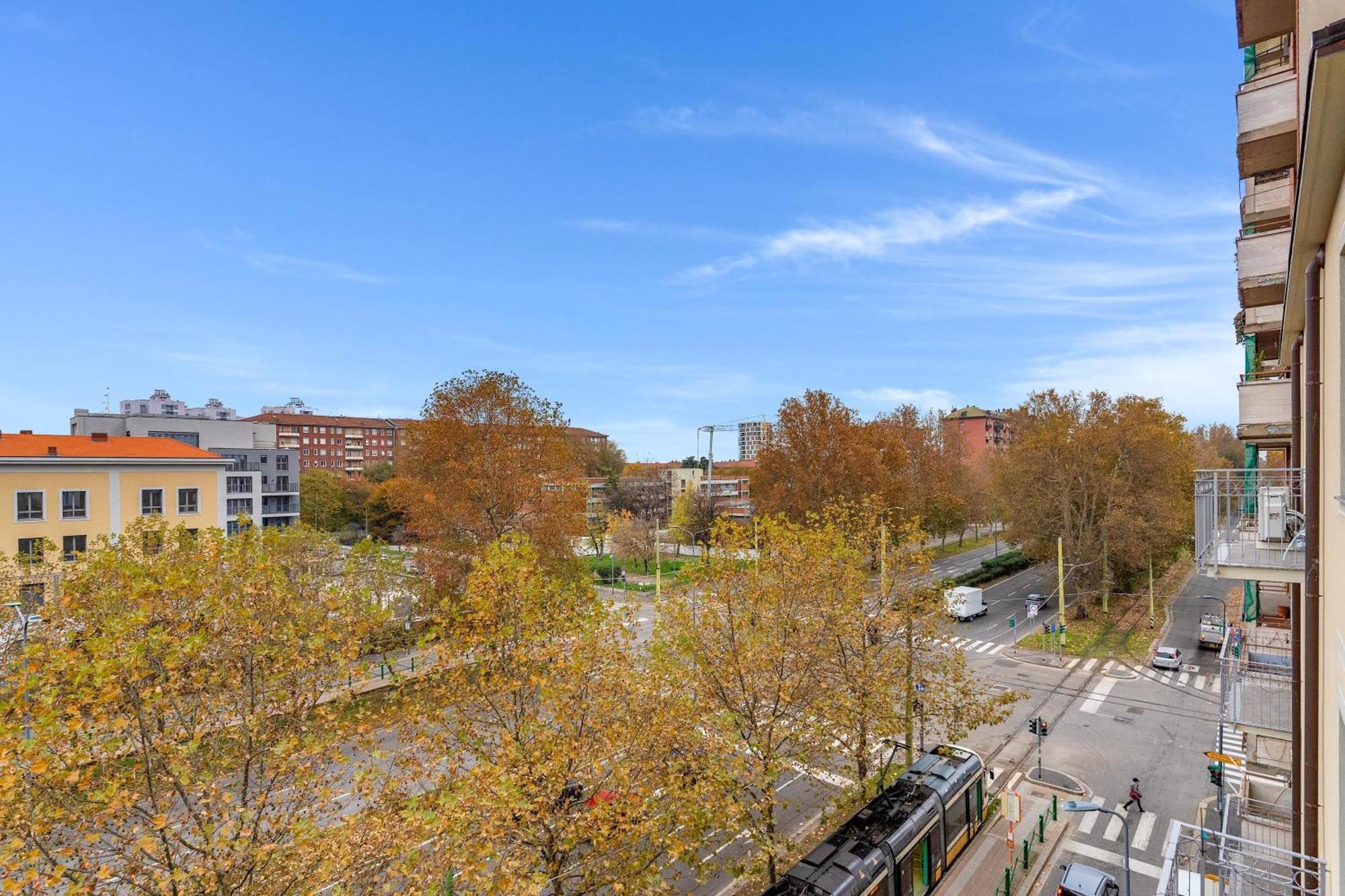 Fute182 -bicocca- Easy House * Milan