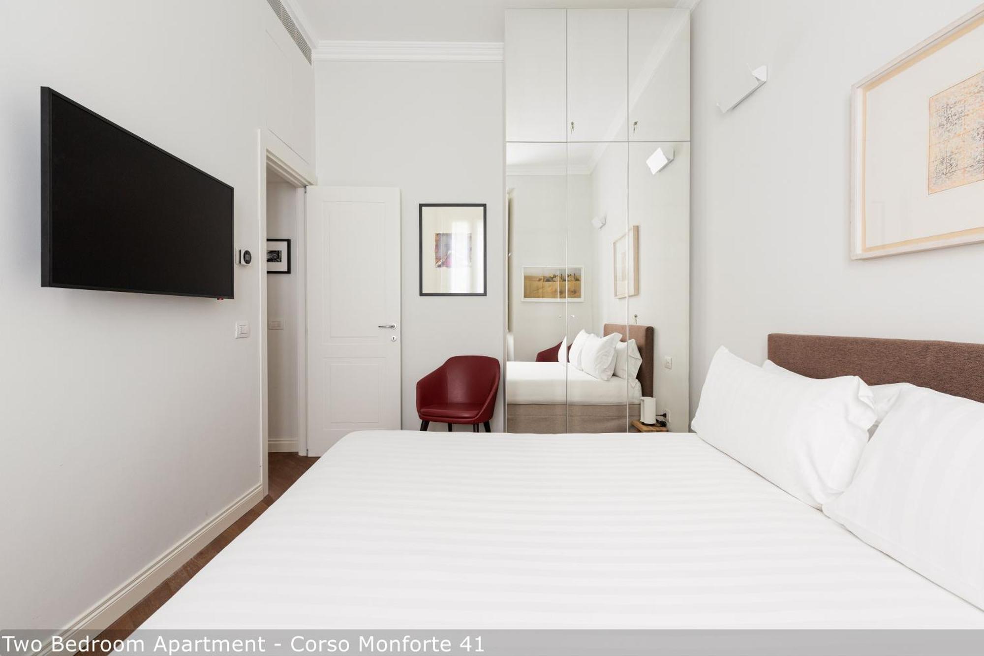 Brera In San Babila Apartment Milan