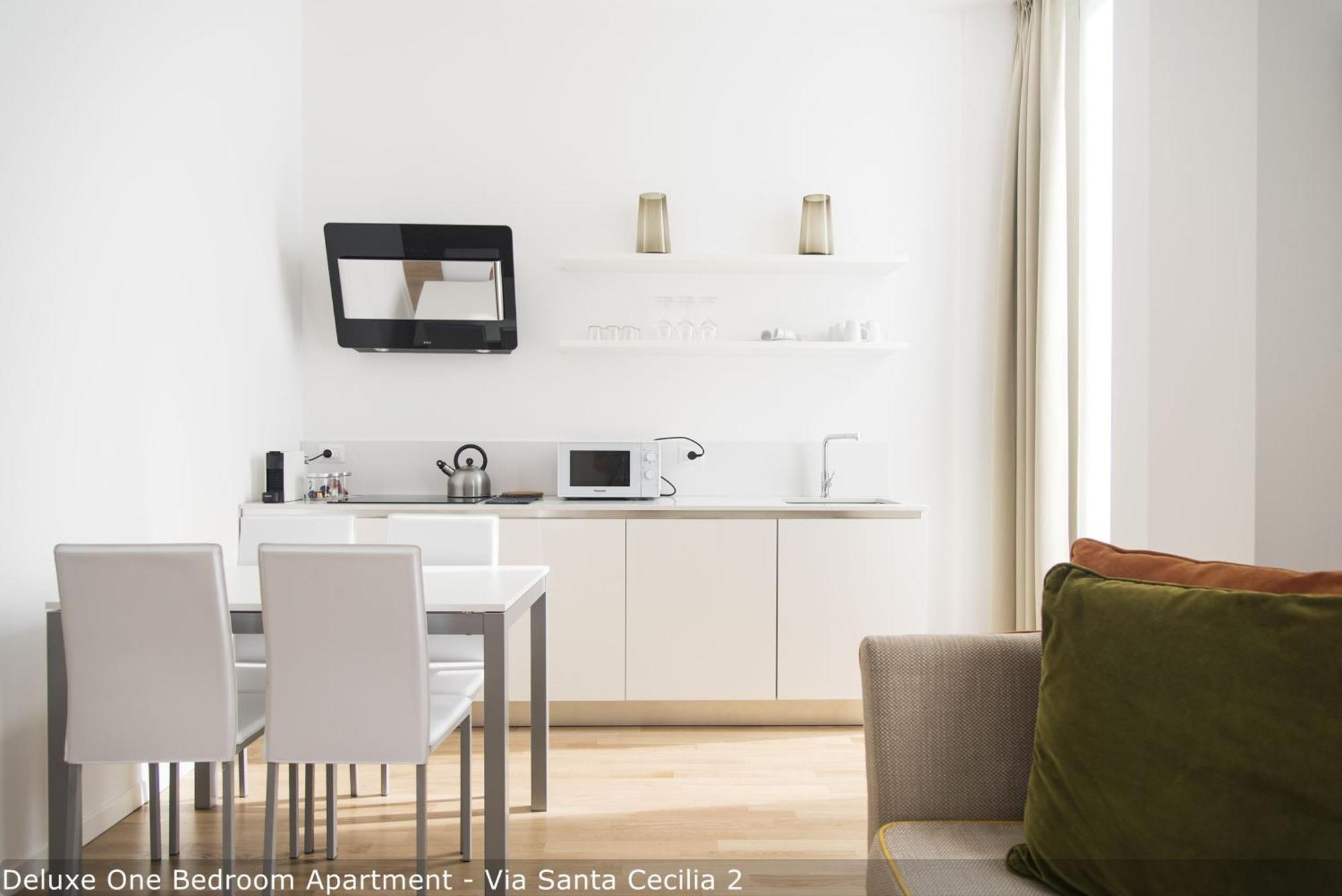 Apartment Brera In San Babila