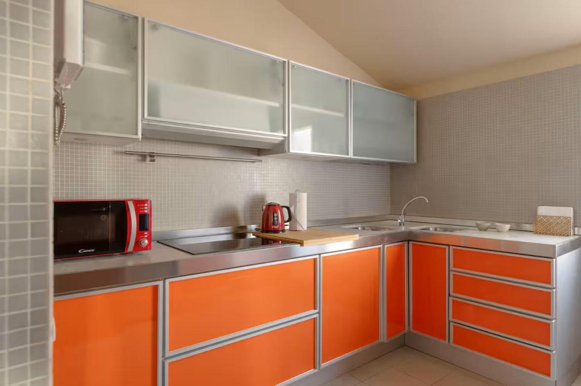 Apartment 4 Bedroom Apartament With Terrace-duomo View Milan