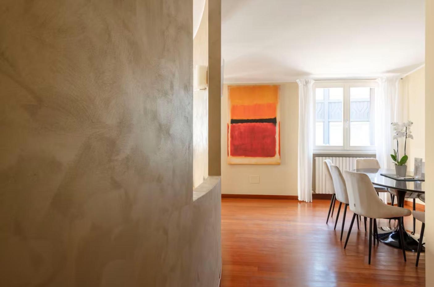 Apartment 4 Bedroom Apartament With Terrace-duomo View