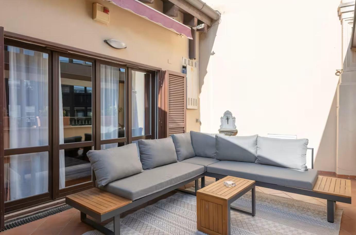 4 Bedroom Apartament With Terrace-duomo View *