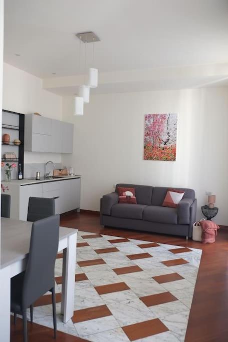 Apartment Appartamentoarchimede5 Milan