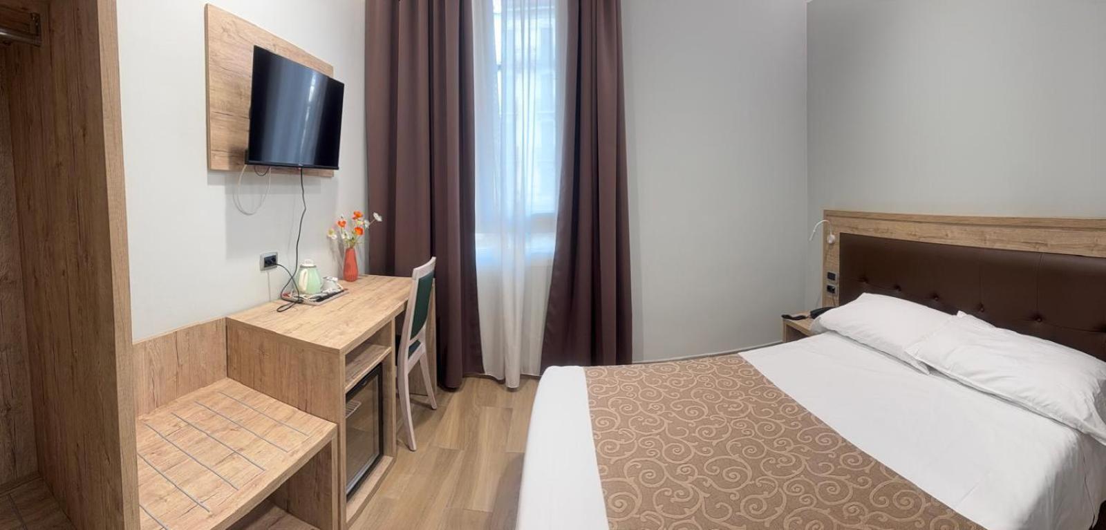 Hotel Csi Group - Station