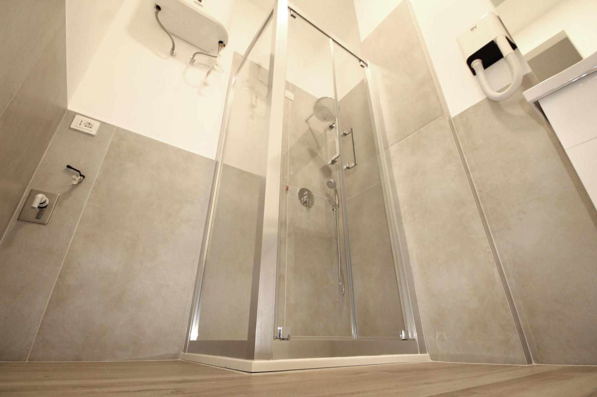 Logical Via P Rossi 19 Apartment Milan