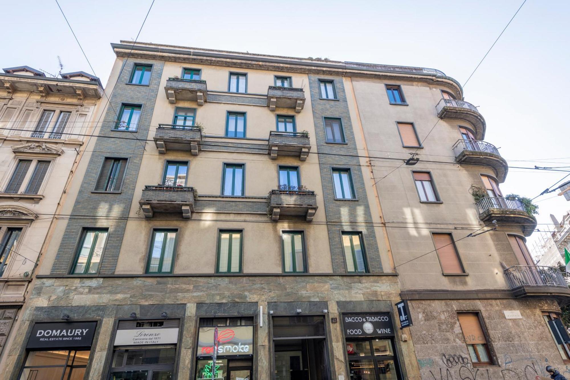 Apartment Magenta 45 Fashion And Movida In The Heart Of Downtown