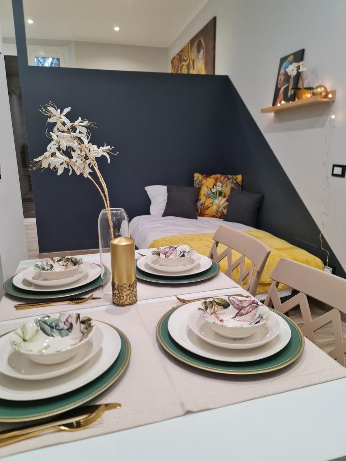 Jonathan - Citta Studi & Porta Venezia - Apartment Milan