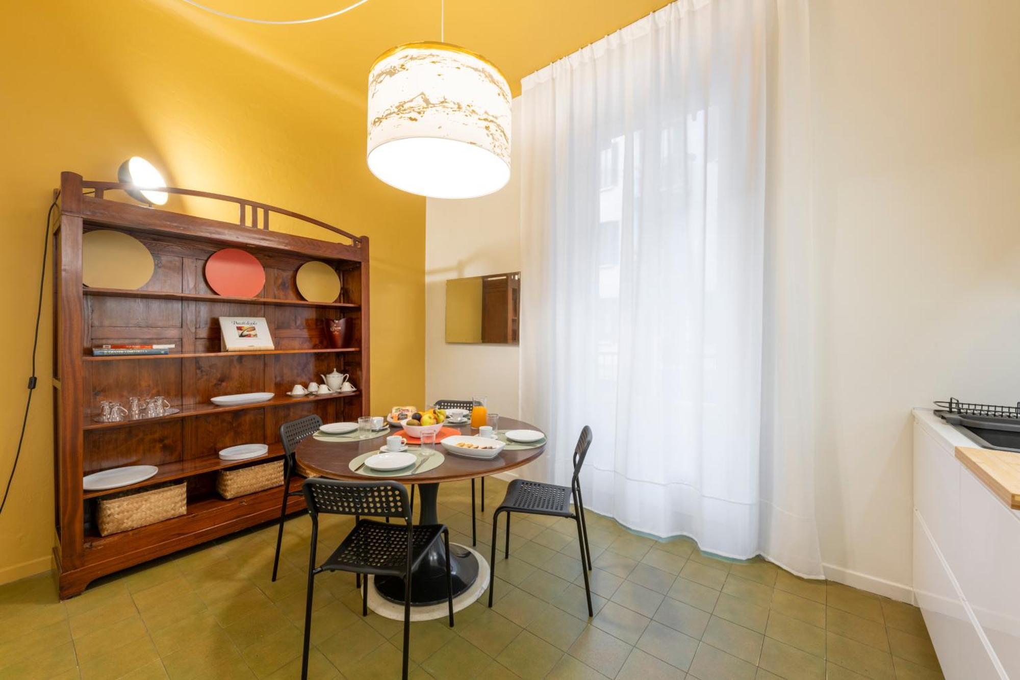 Apartment Ercole Ferrario 12 - Ampio E Luminoso