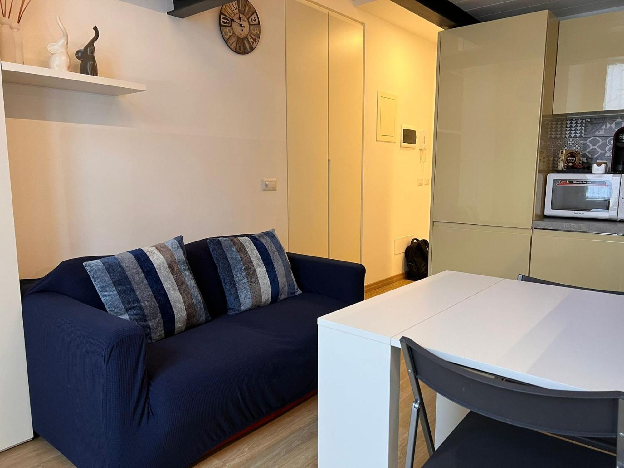 Kibilu - Luxury Porta Romana Near Bocconi, Centre Apartment *