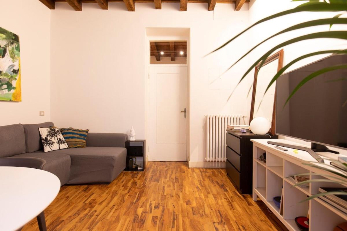 Live In Style Elegant Near Duomo Apartment