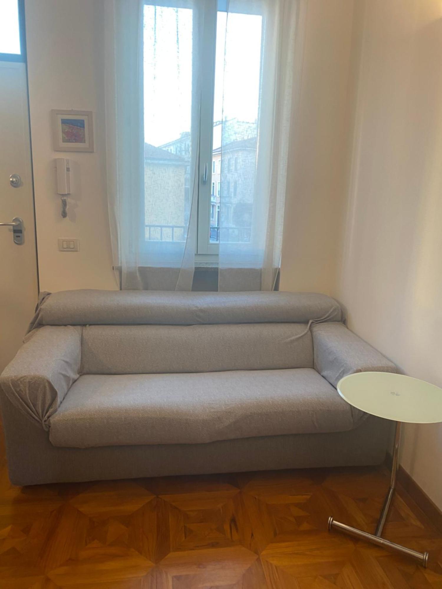 Apartment Navigli Milan