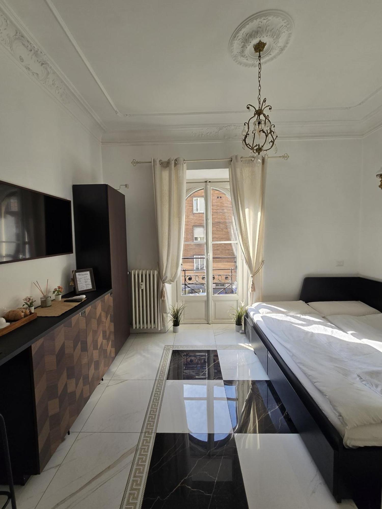 Apartment Elegante Monolocale - Macchi 1920 Milan