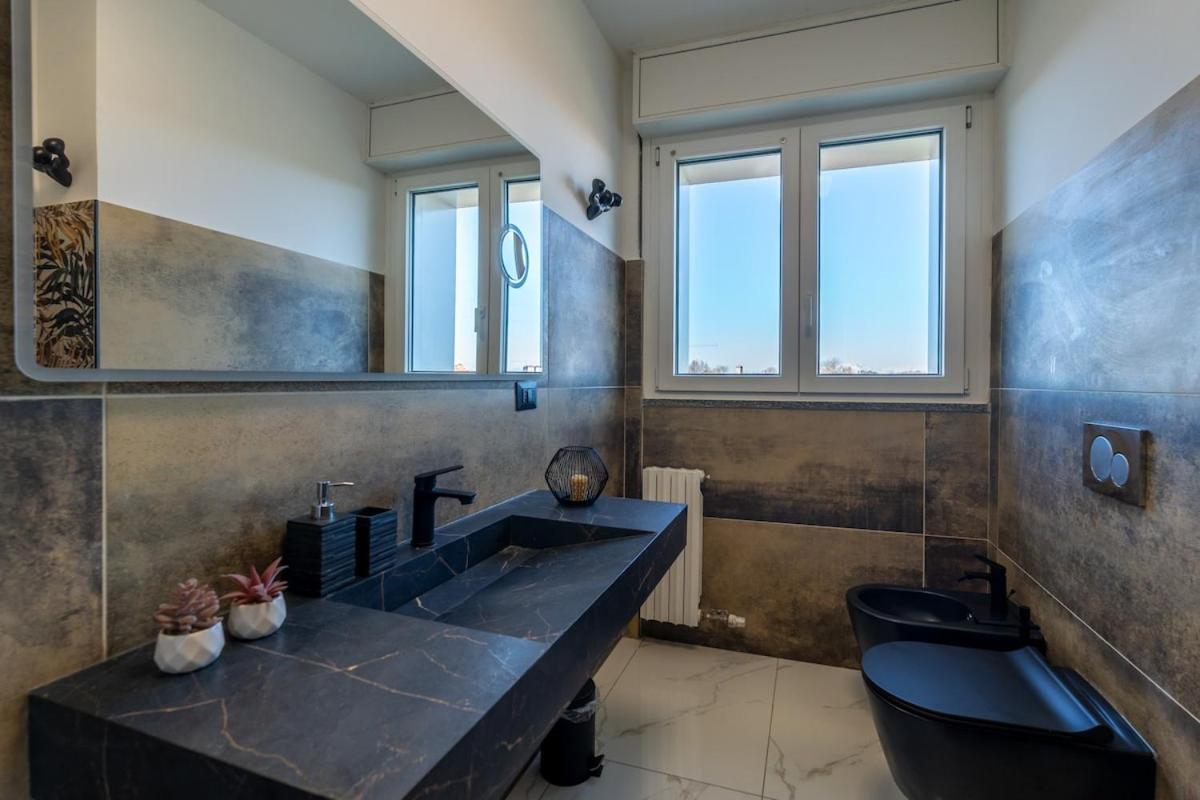New With 4 Bedrooms