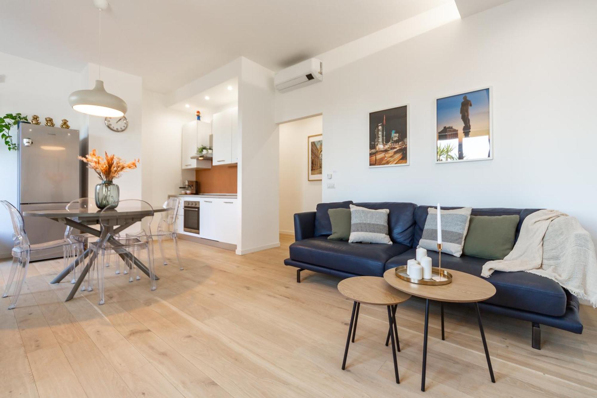 Skyline Rooftop -- New Collection Apartment