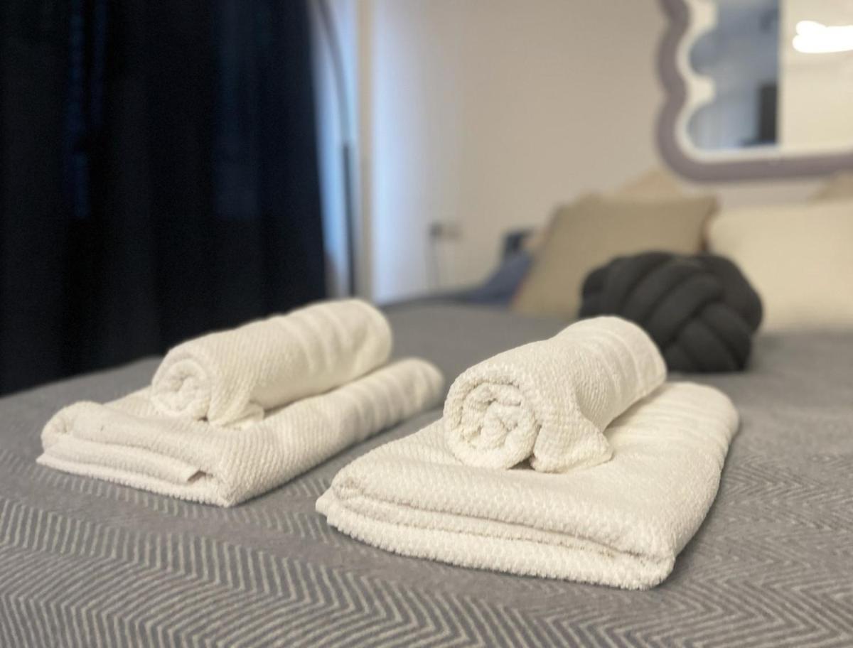 Apartment Eleganza Milanese Near Duomo & Metro Milan