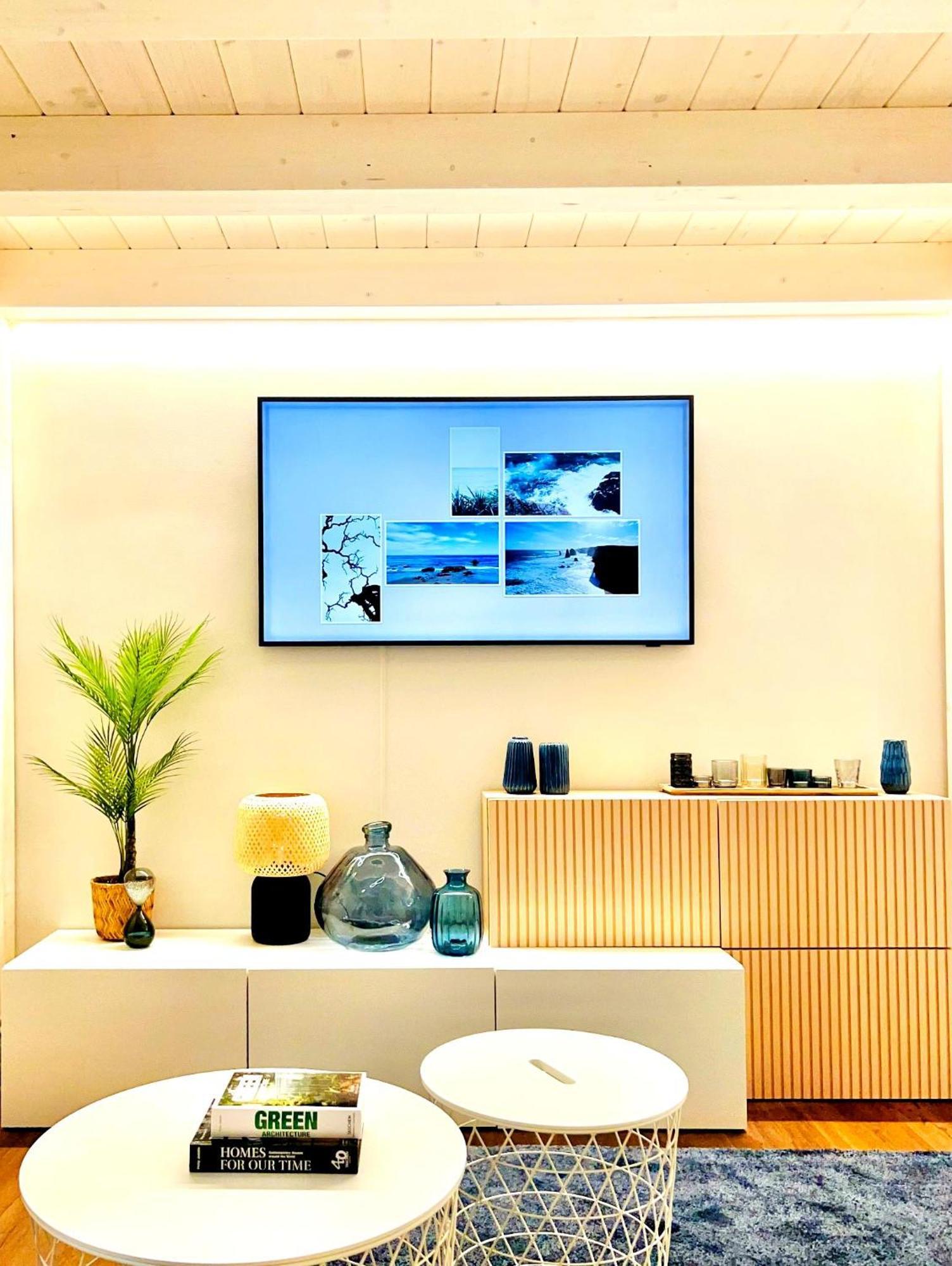 Tarra Luxury *