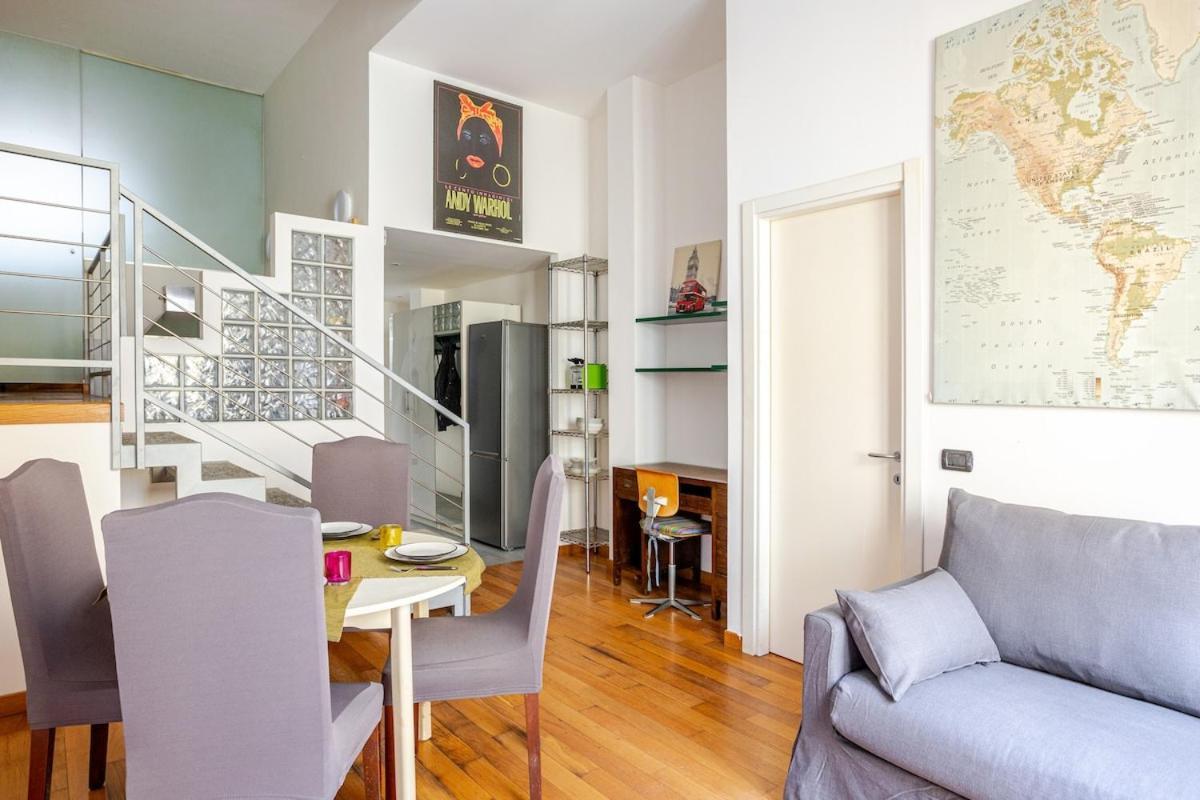 Apartment Cozy Loft In The Heart Of Isola District