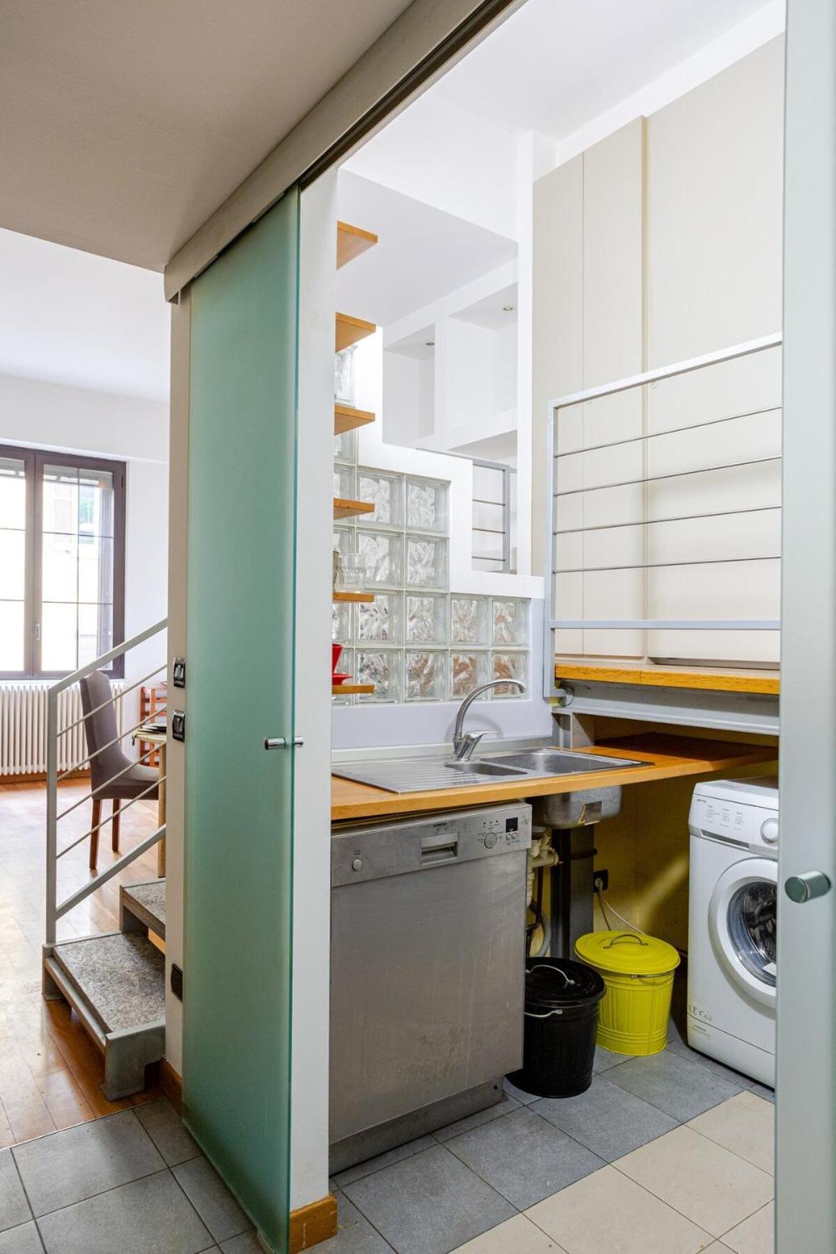 Apartment Cozy Loft In The Heart Of Isola District Milan