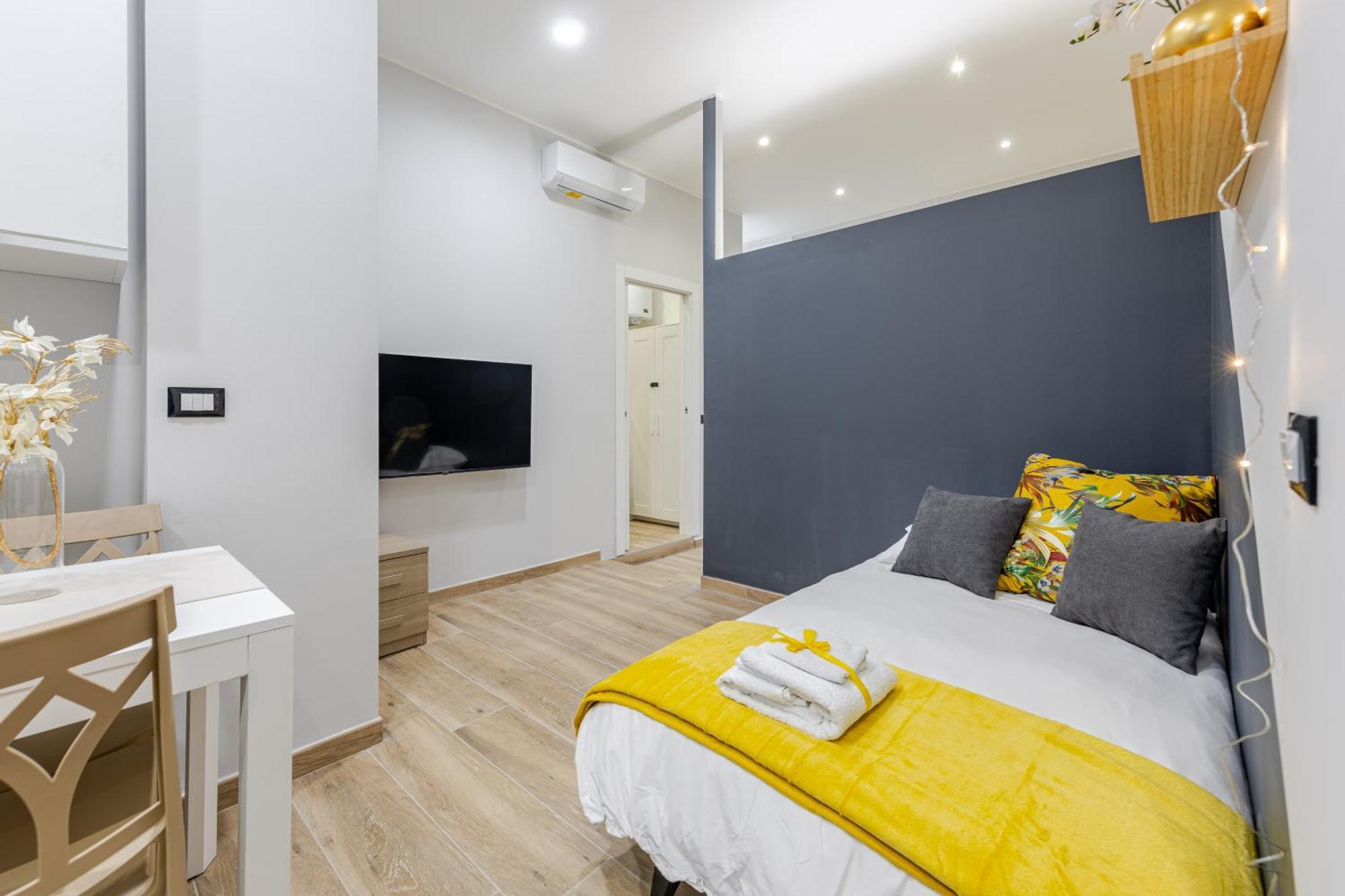 Jonathan - Citta Studi & Porta Venezia - Apartment