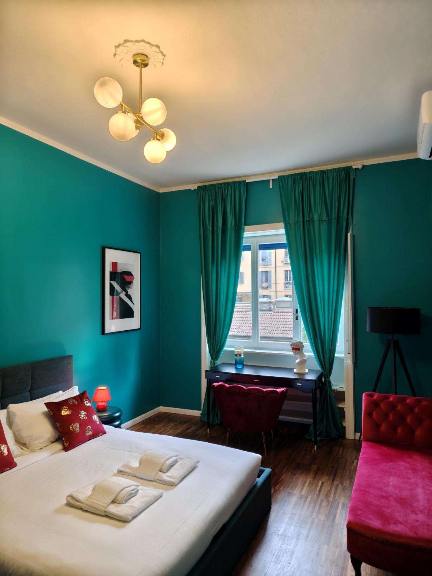 Appartamento Center Navigli Renewed With Ac, Wifi 800mbits, Metro Link To Airport And Station Milano