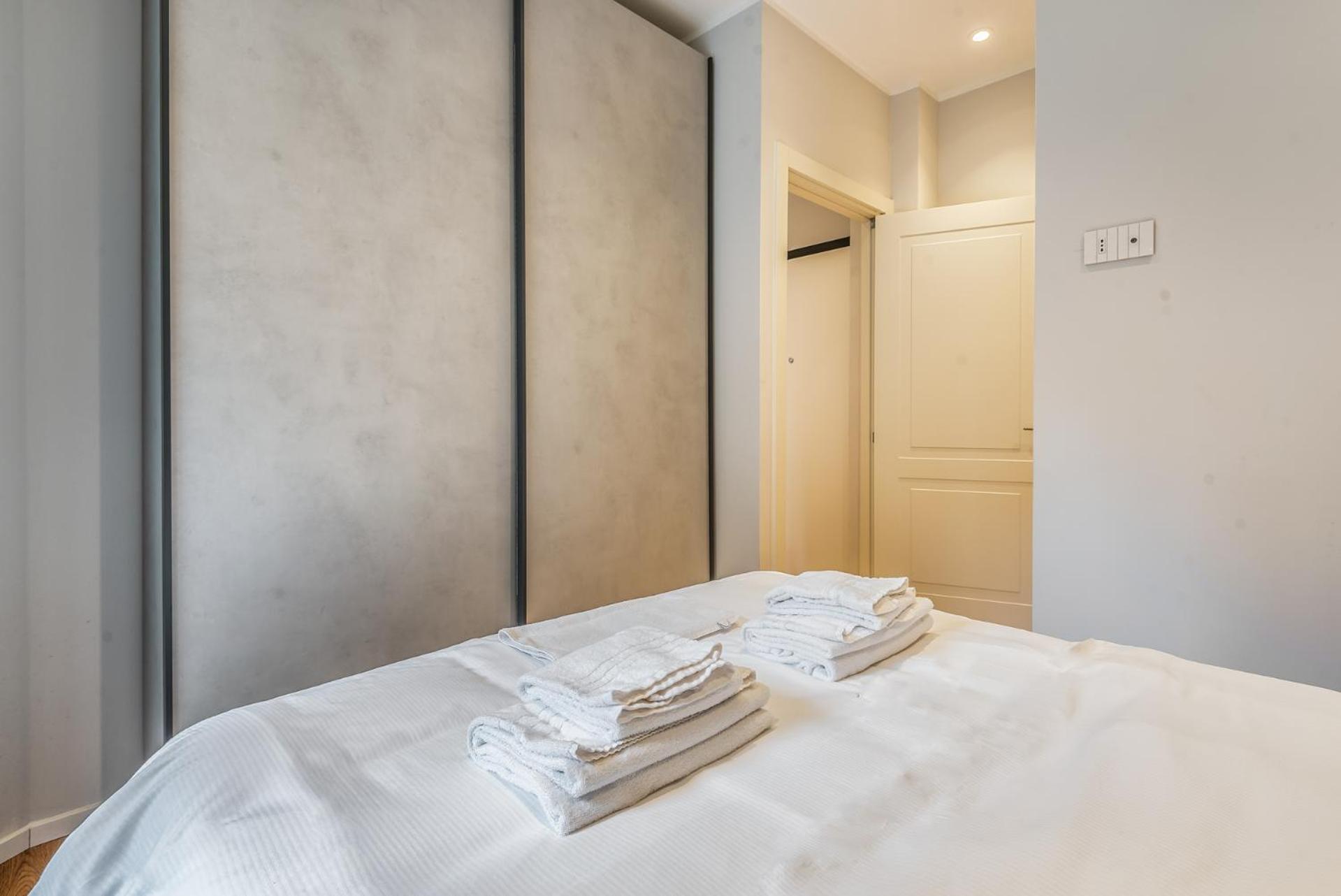 Via Carracci 6 2 Pax Wi-fi Apartamento