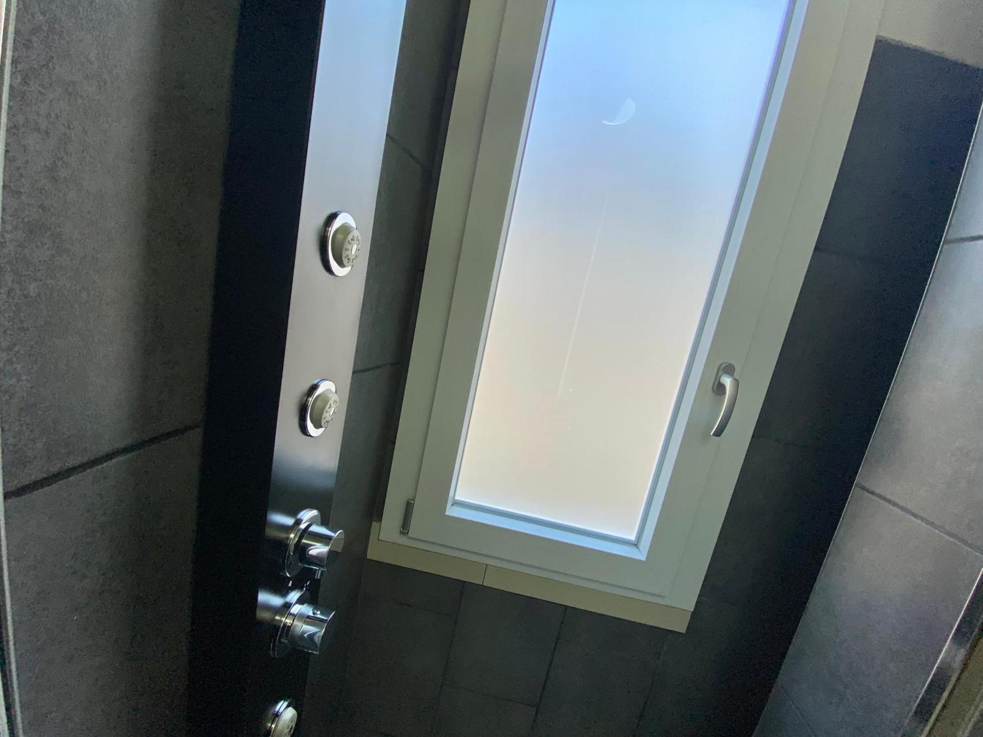 Lugano S&s Home, Moderna E Tranquilla, Vicino Al Centro Di Milano, Con Parcheggio Gratuito Esterno Milan