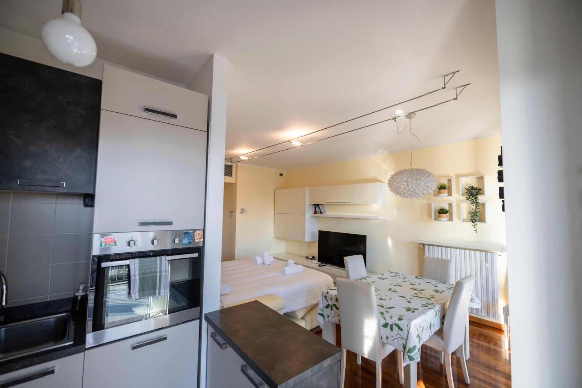 Appartamento Splendido Bilocale A Due Passi Da Bicocca - M5