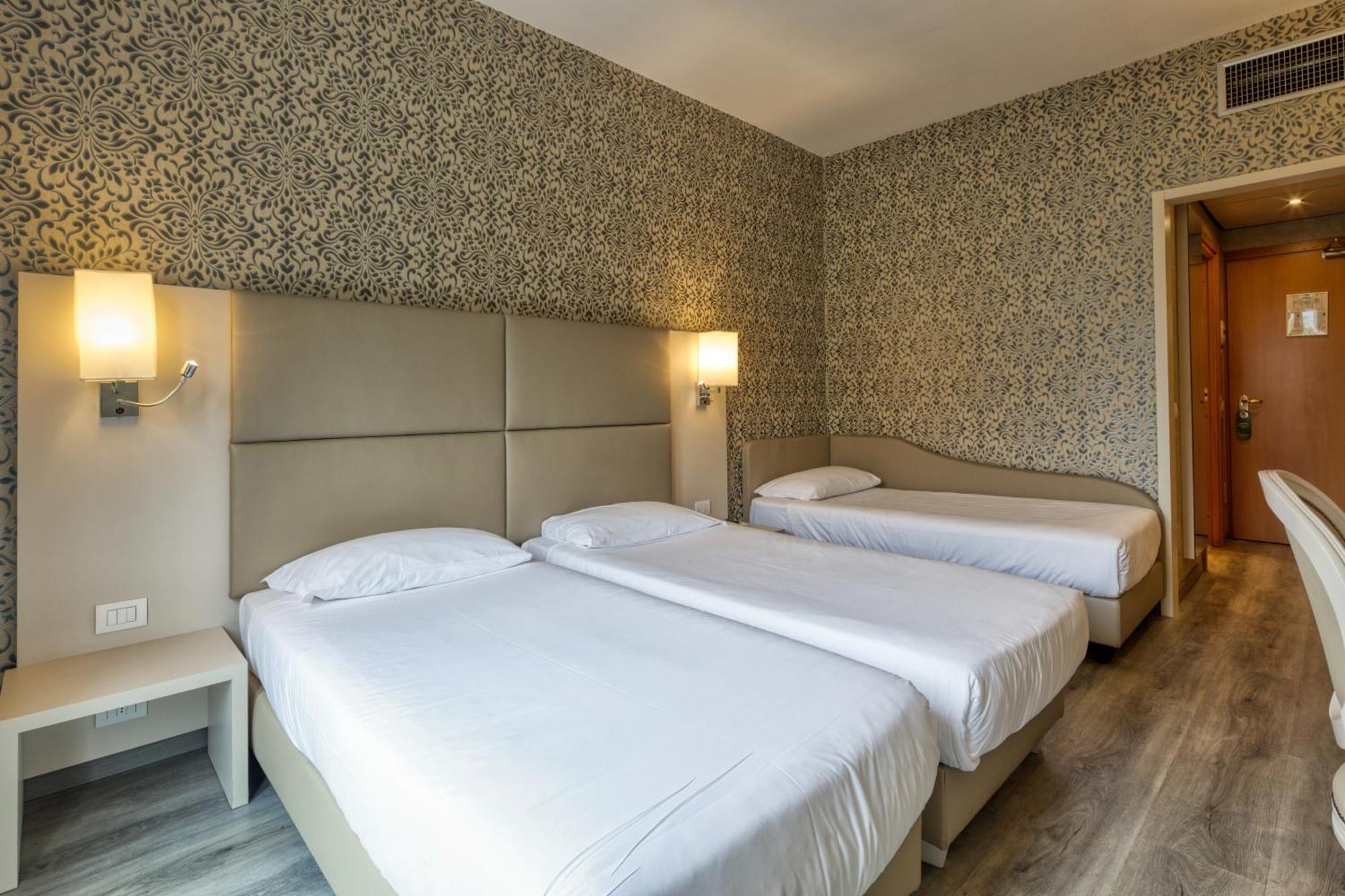 Nasco Hotel 4*