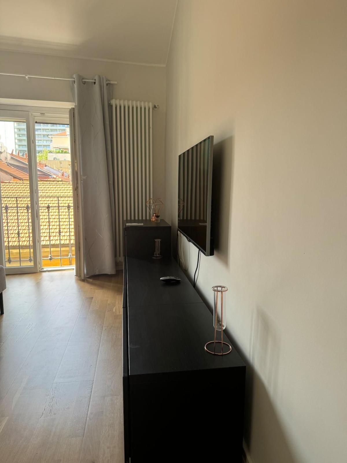Casa Luminosa Apartment Milan